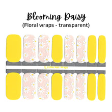 Load image into Gallery viewer, Blooming Daisy Nail Wraps

